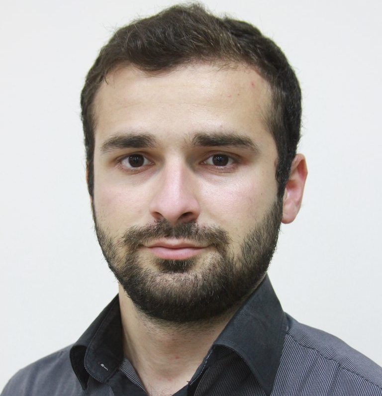 Валентин Новиков